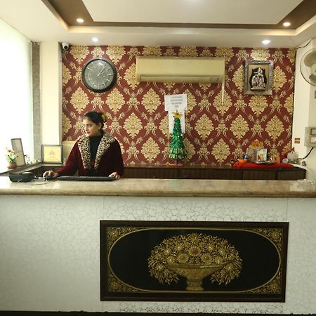 24 Hotel & Resort Agra  Exteriér fotografie