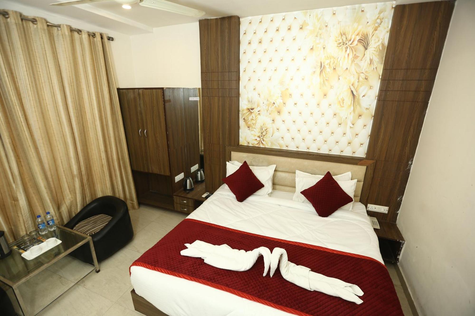 24 Hotel & Resort Agra  Exteriér fotografie