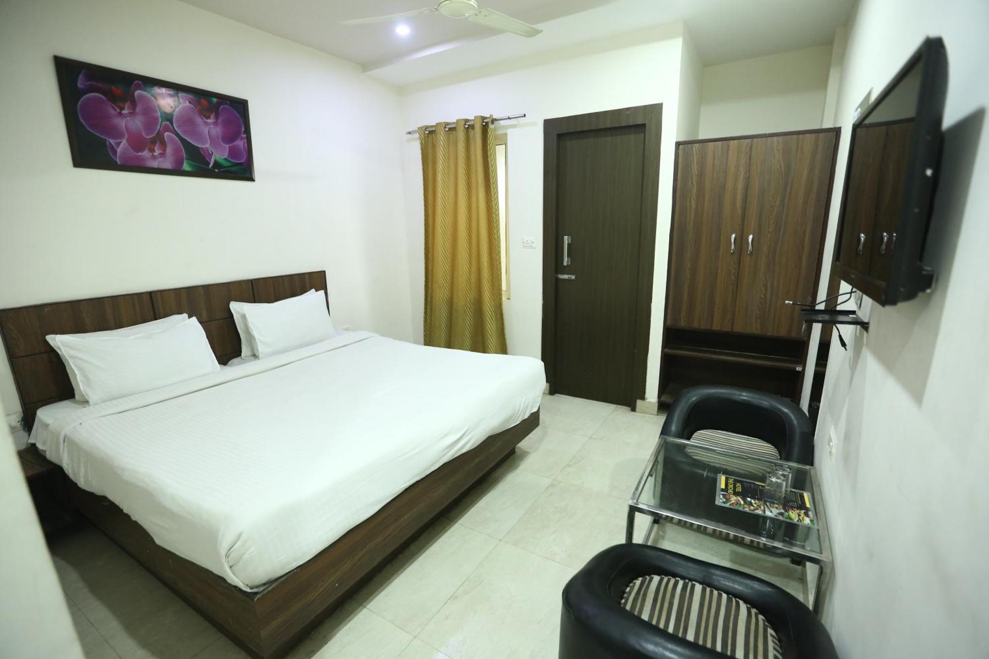 24 Hotel & Resort Agra  Exteriér fotografie